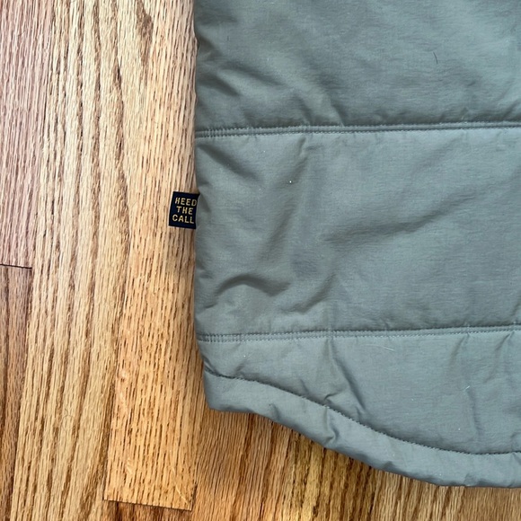 Howler Brothers Vest - Picture 13 of 14